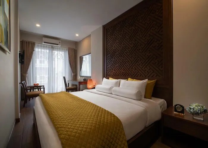 Hanoi Lakeside Premium & Travel